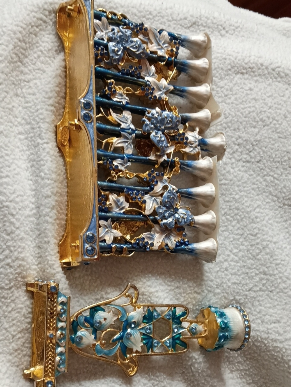 Matashi Menorah Set, 2 Pieces, Never Used, EUC, Same On Both Sides, Butterflies